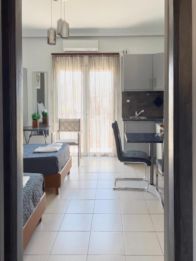 Nj Apartments Lavrion Luaran gambar